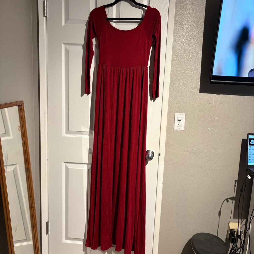 PinkBlush Maternity Womens Red Long Sleeve Empire Waist Maxi Dress Small NWT